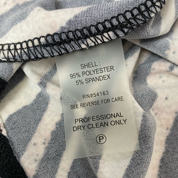 Calvin Klein | Zebra Sleeveless Top - Picture 6 of 6